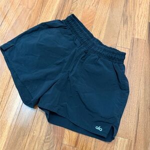 ALO Yoga Men's Dark Athletic Shorts